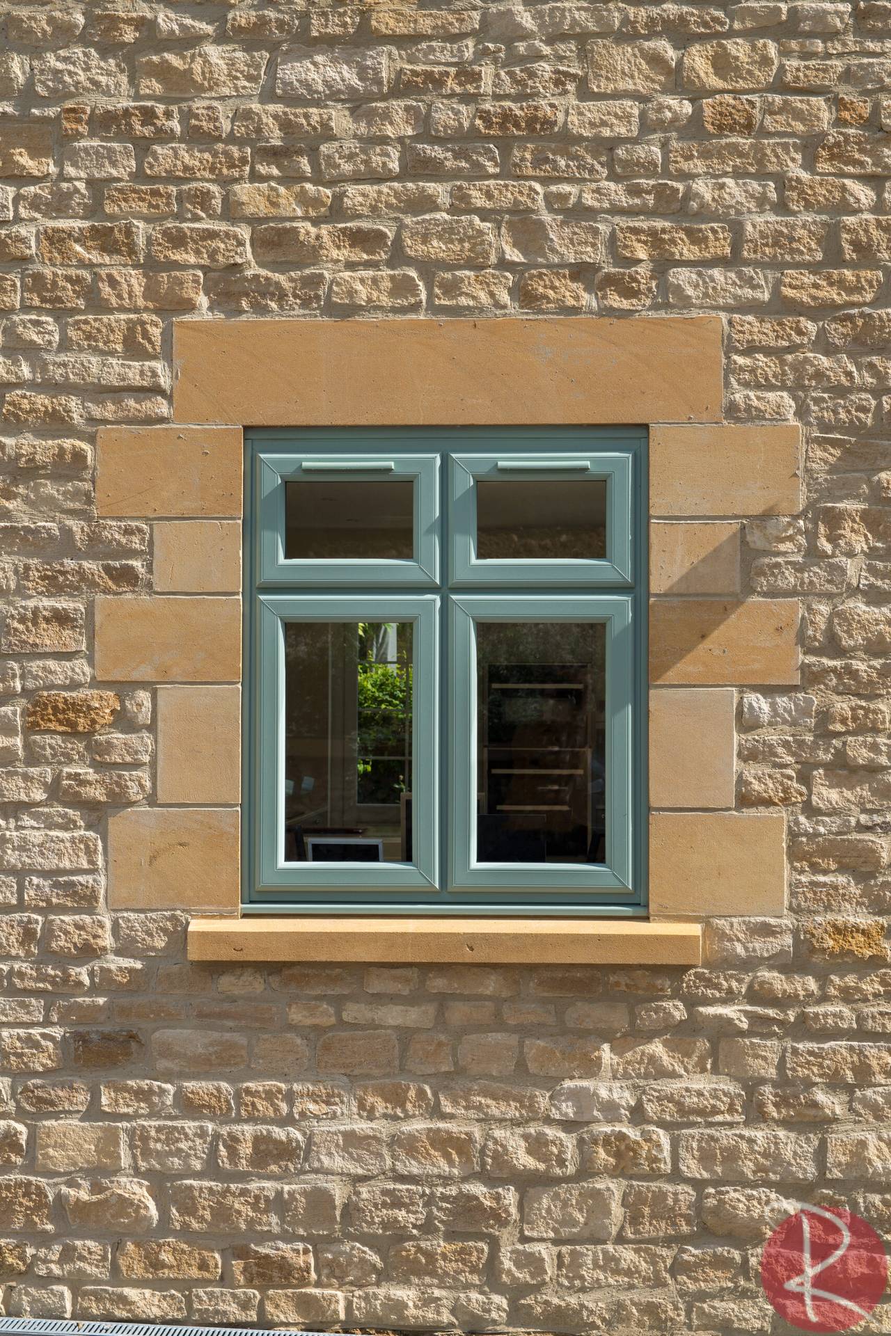 encore 2800 pvcu windows