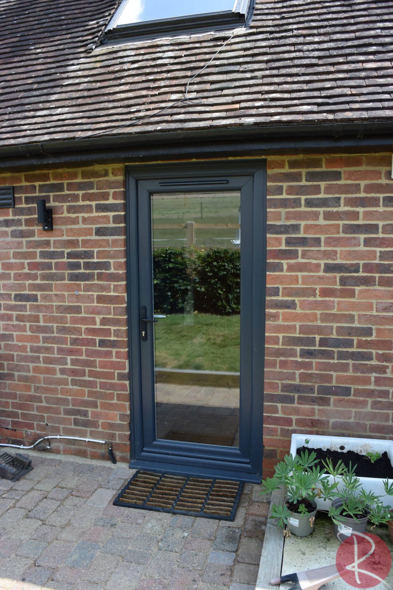 aluminium single doors