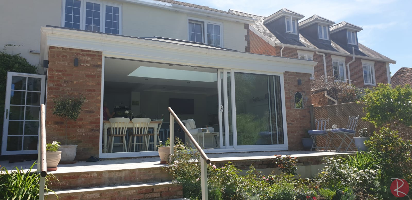 aluminium triple track doors