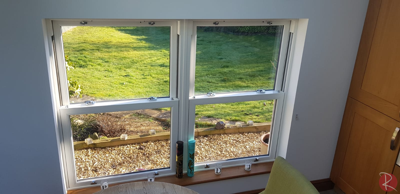 vertical sash