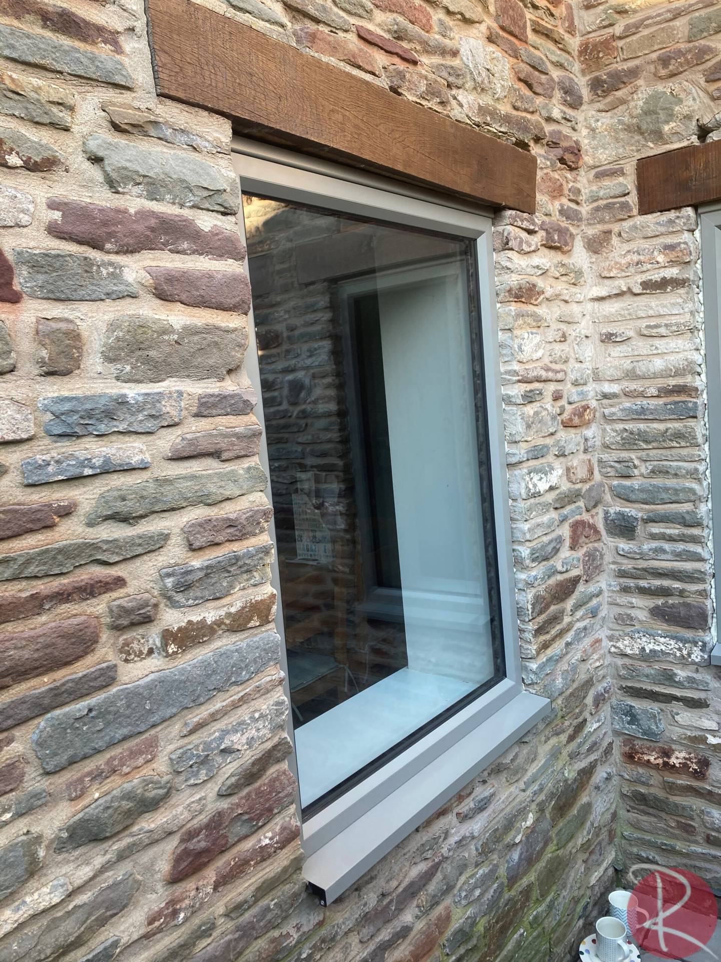 aluminium windows externally glazed
