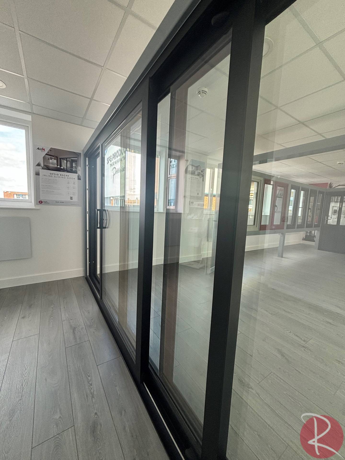 Triple track doors MB Frames