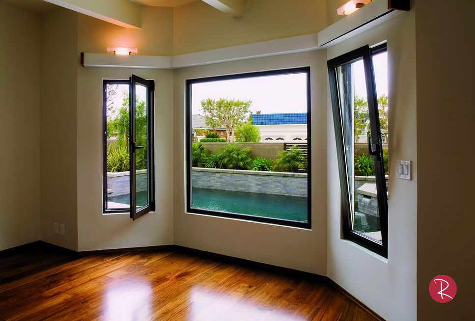 Double glazed aluminium tilt by turn windows